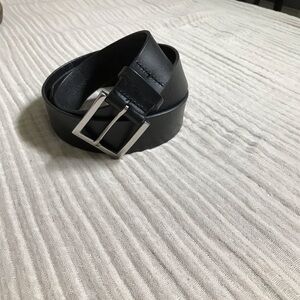 Banana Republic black leather belt